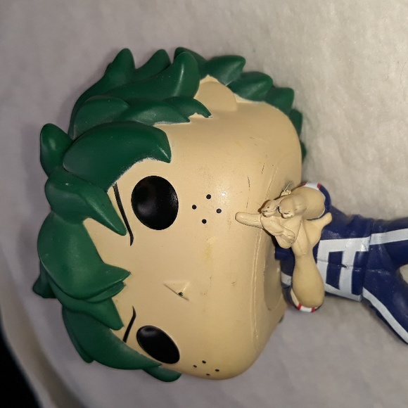 Deku My Hero Academia Funko Pop Collectable Figurine (4 inches tall) - Picture 9 of 10